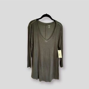 A.N.A, WOMENS, GREY COLOR DYED TUNIC. SIZE L.